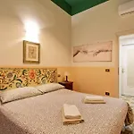 Roman Apartment
