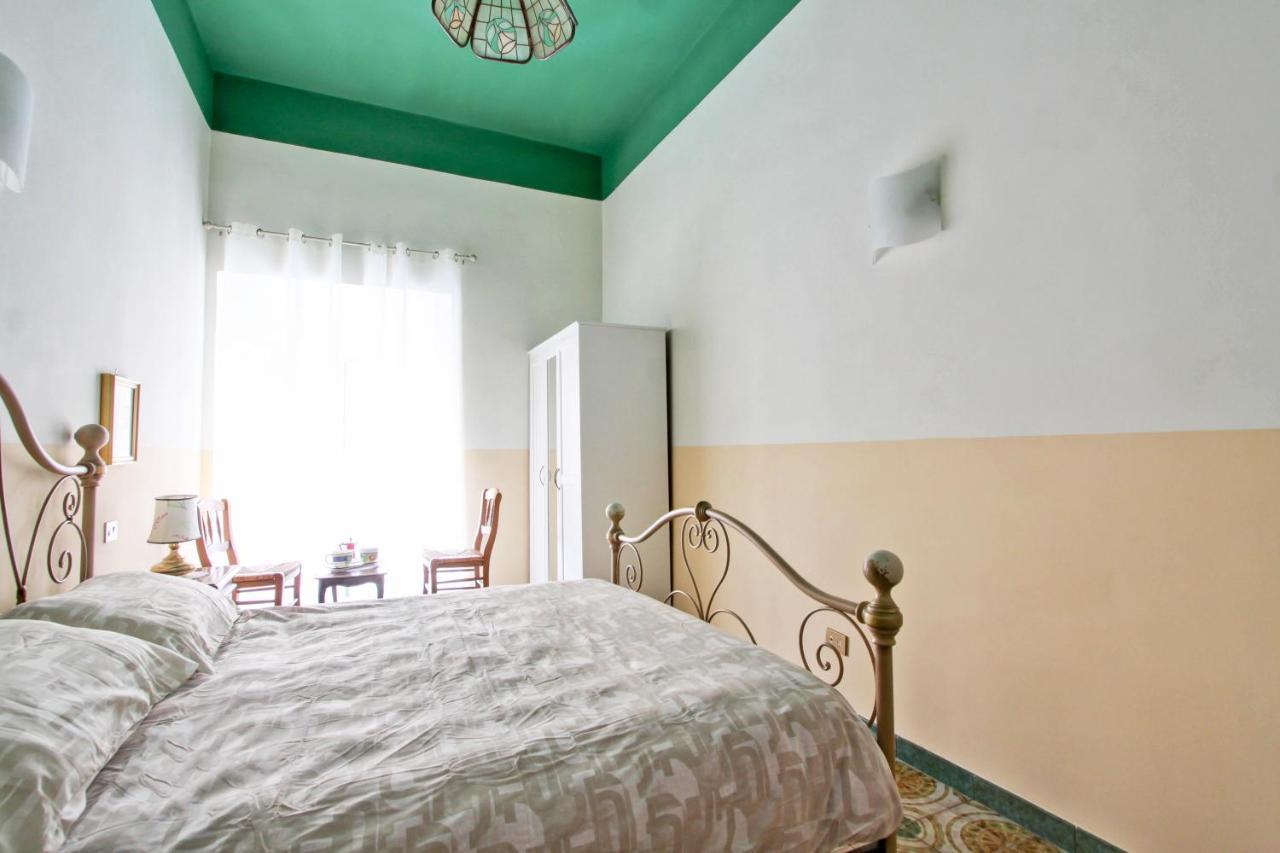 Apartment Roman Apartment Rome