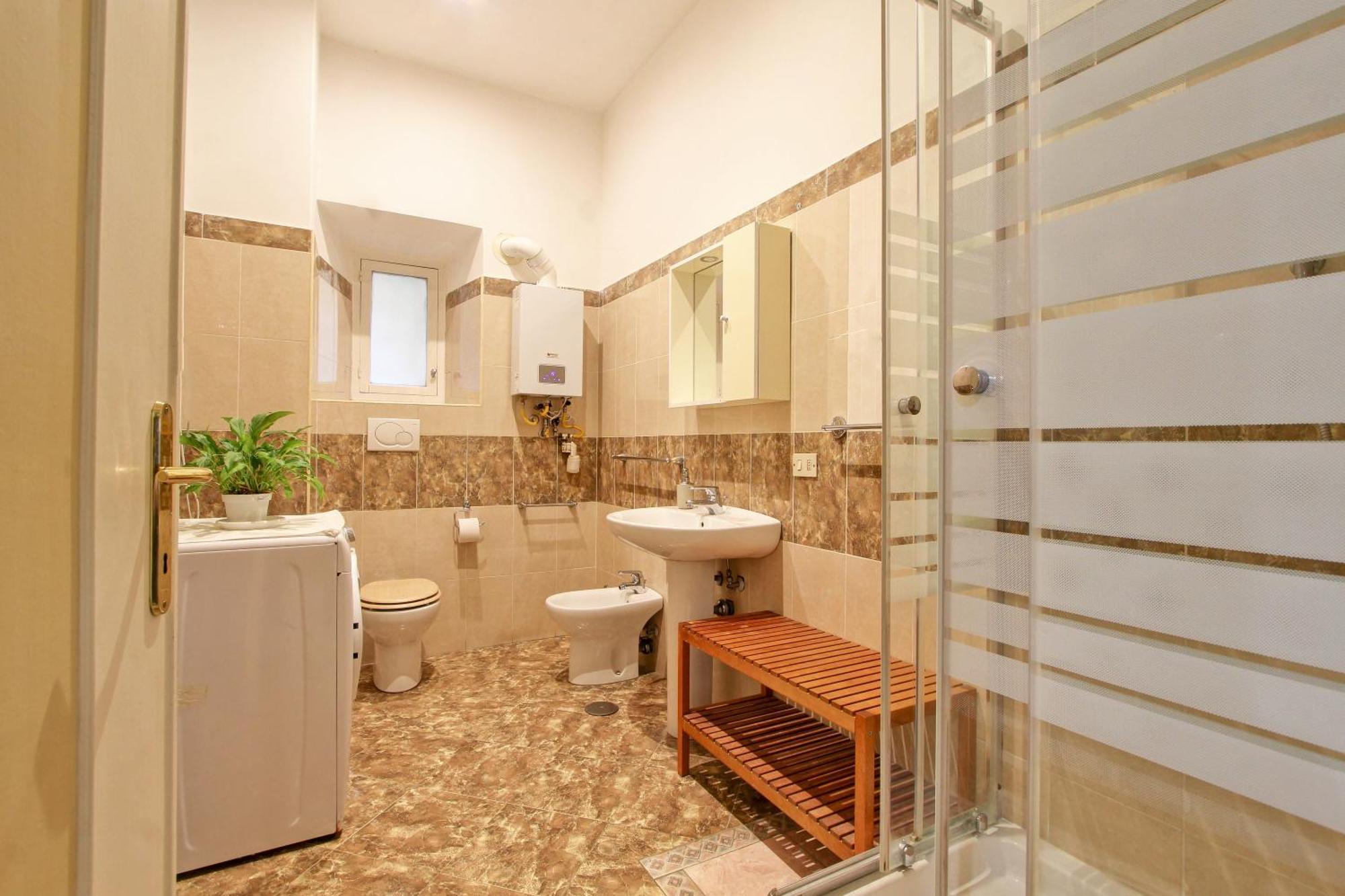 Roman Apartment Apartment